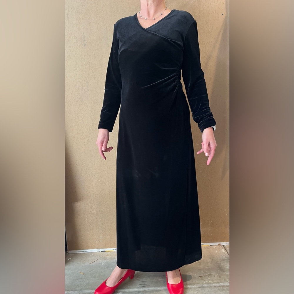 Ronnie Nicole Velvet Dress Size 10